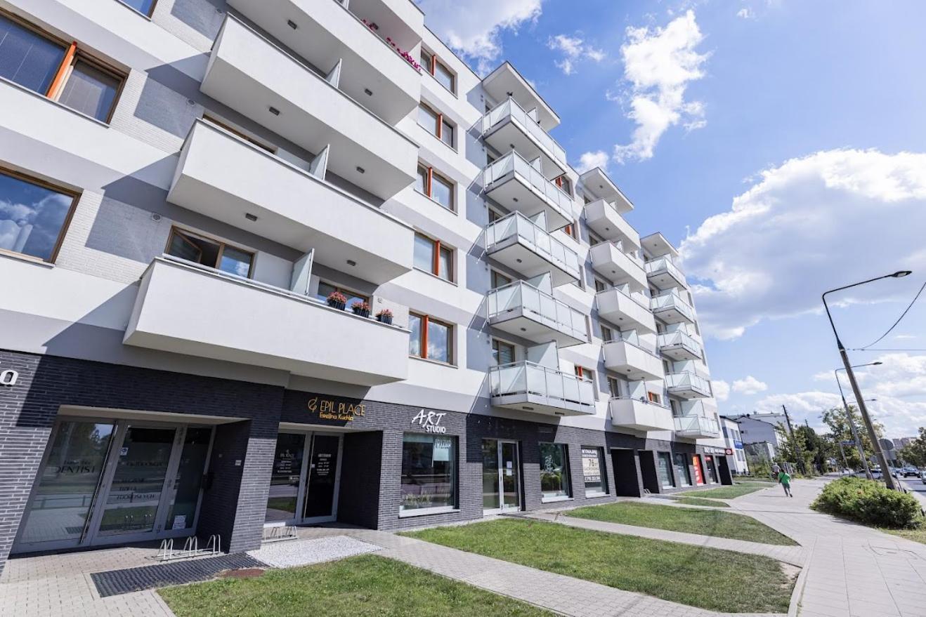 Fajny Apartament Z Parkingiem, Obok Metra. Warsaw Exterior photo